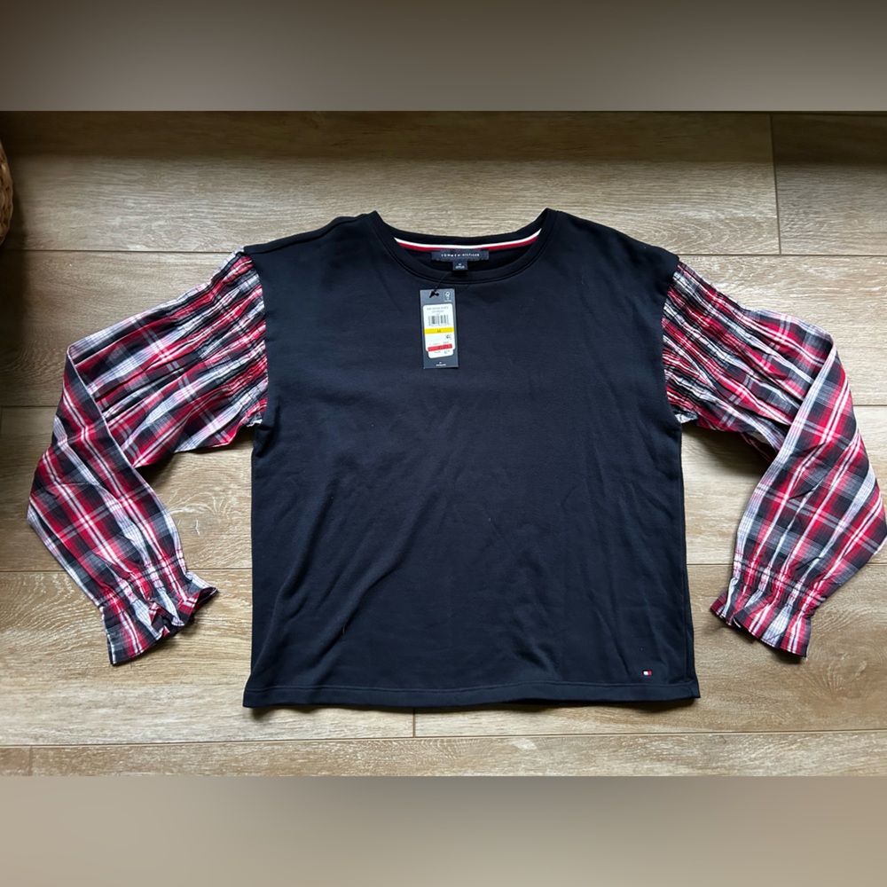 NWT Tommy Hilfiger Navy and Red Plaid Long Sleeve Shirt - Picture 10 of 11